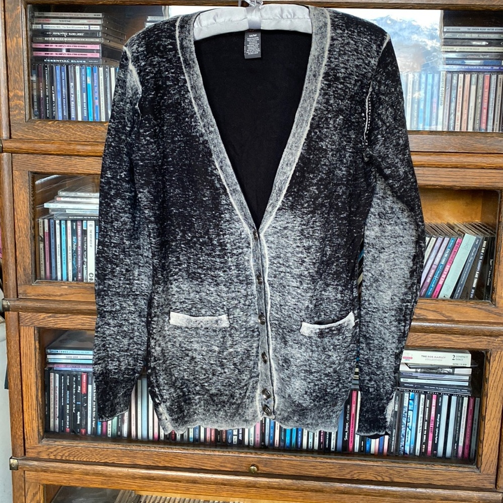 Unique Cotton DEX Cardigan Patterned Outside and Black on the Inside Size Medium